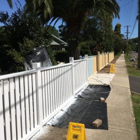 professional picket fence company