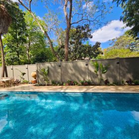 pool fencing company