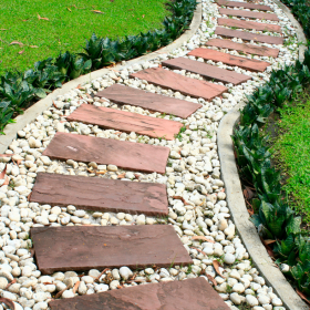 paving in front yard landscape