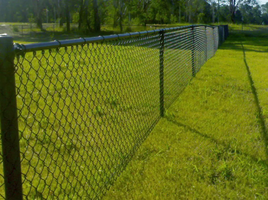 chain wire fencing installation in upper north shore sydney